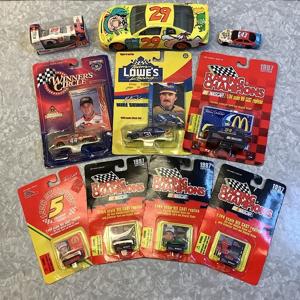 NASCAR Diecast Stock Car Collection Lot of 10 / Racing Champion & Winners Circle